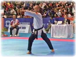 Maestro Alberto Delgado, Akumson kalchebi Maestro Alberto Delgado, Akumson kalchebi